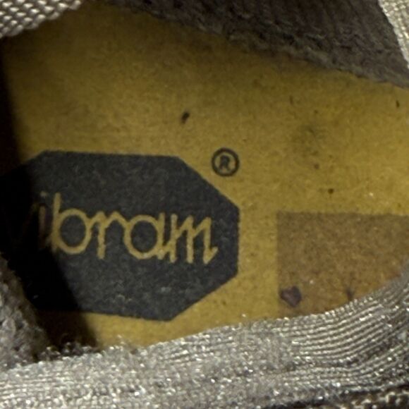 Vibram Fivefingers W4423 Gray Red Barefoot Running Shoes Women 36 GUC - Picture 11 of 12